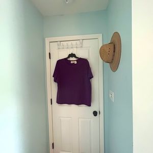 Kathy Lee purple short sleeve shirt. 22/24 excellent cond